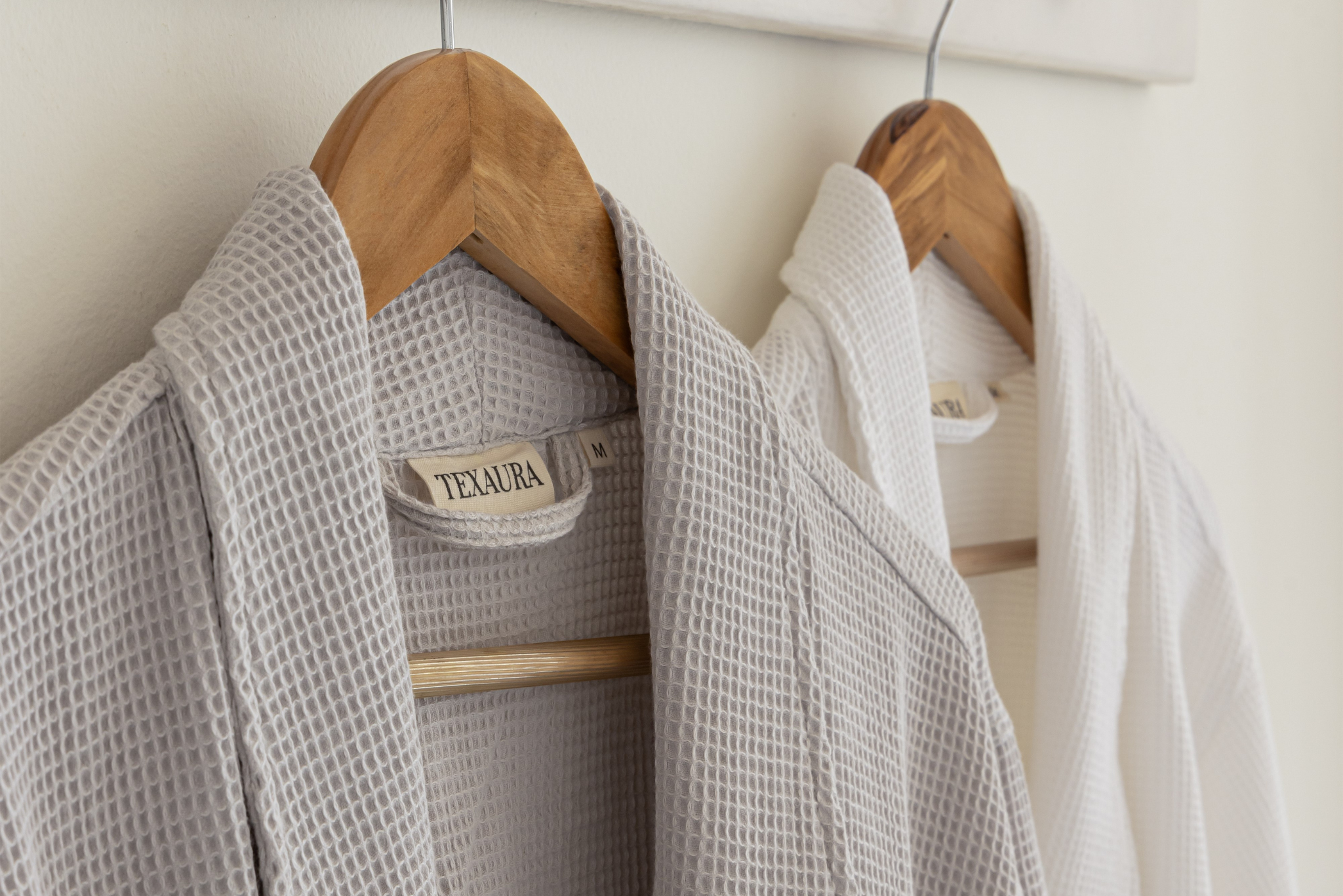 Texaura’s Mini Waffle Bathrobes: A Perfect Blend of Comfort and Elegance