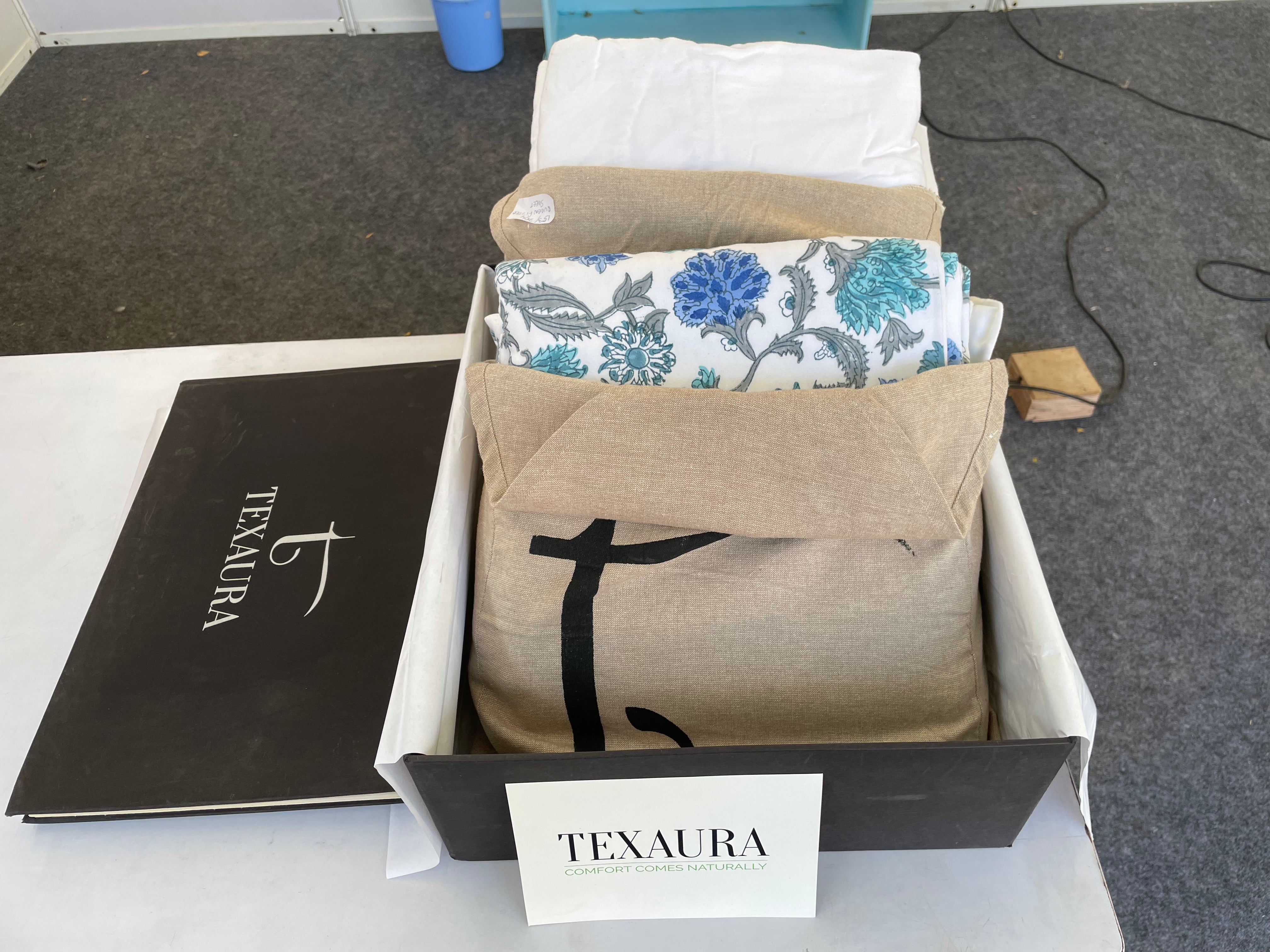 Texaura at JLF