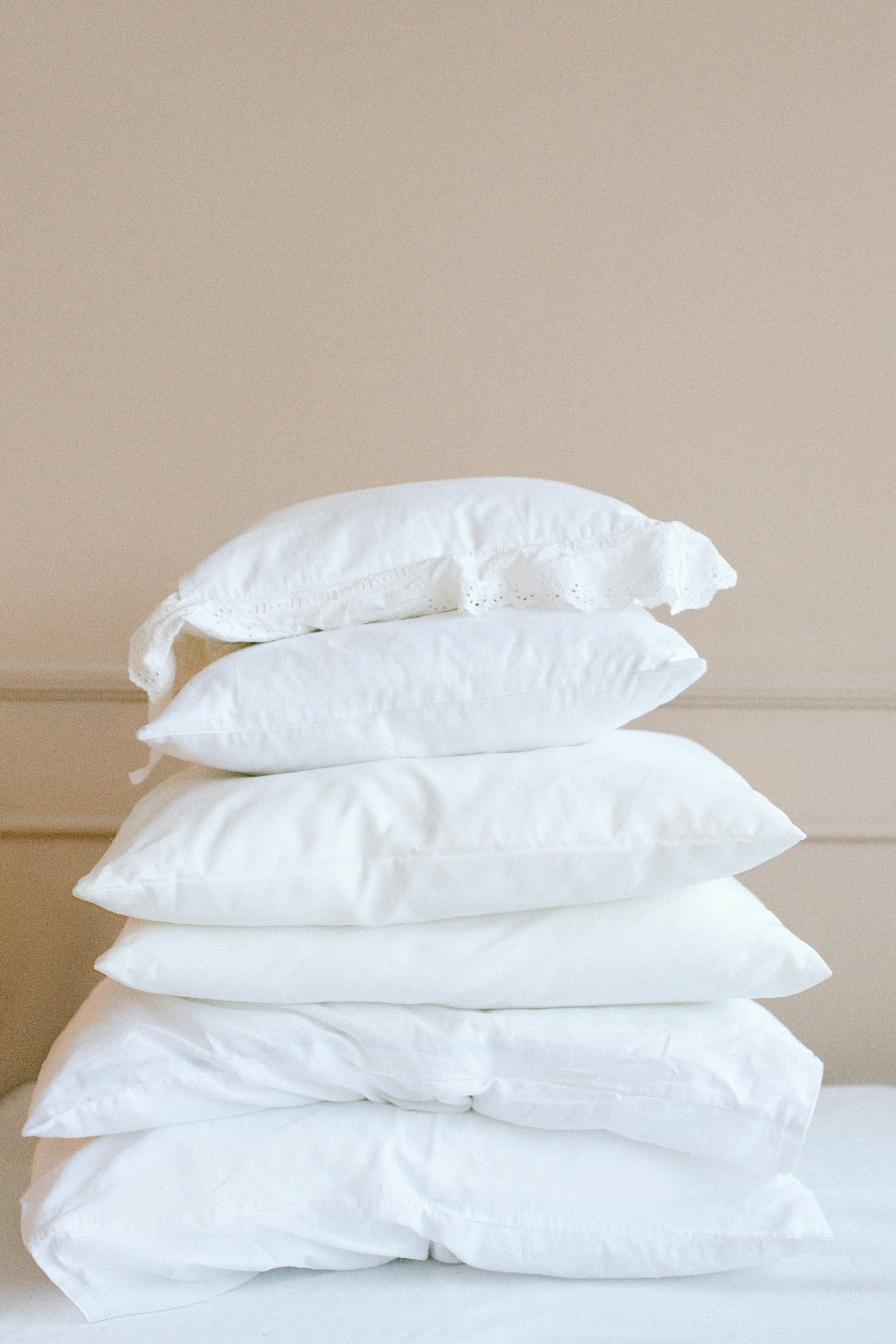Texaura Hotel Pillows