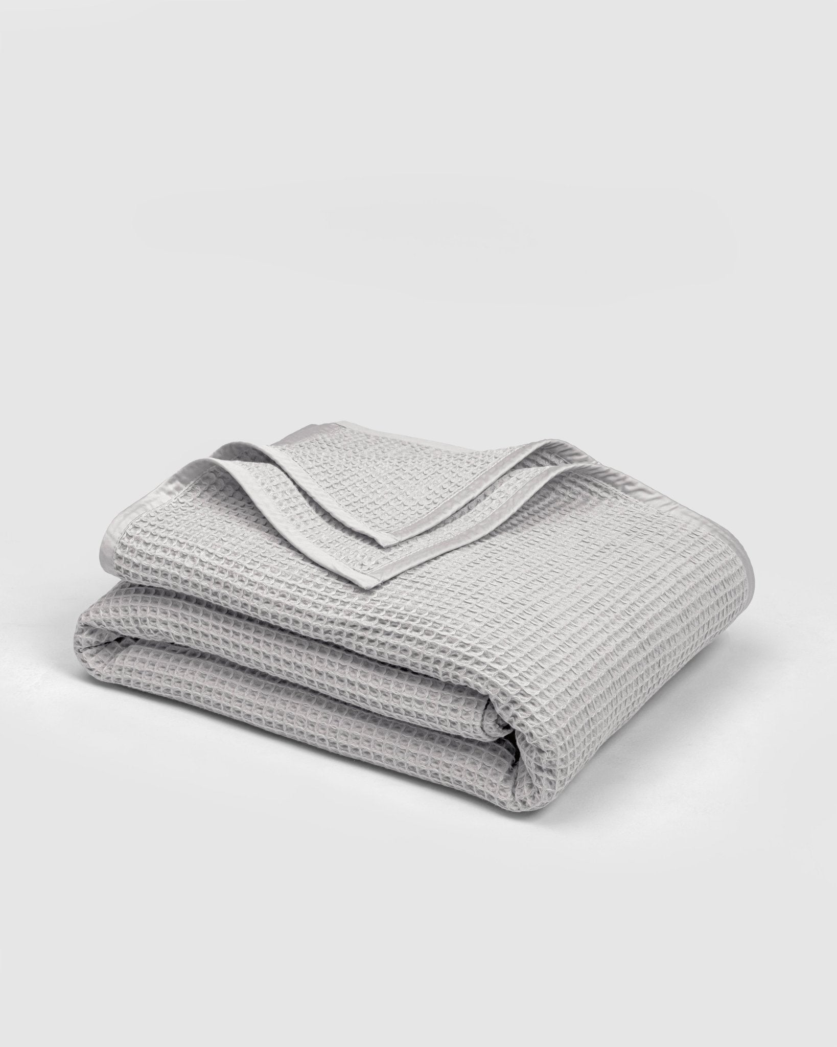 Quintessential Organic Blankets Silver Mist I Luxury Blanket I Waffle
