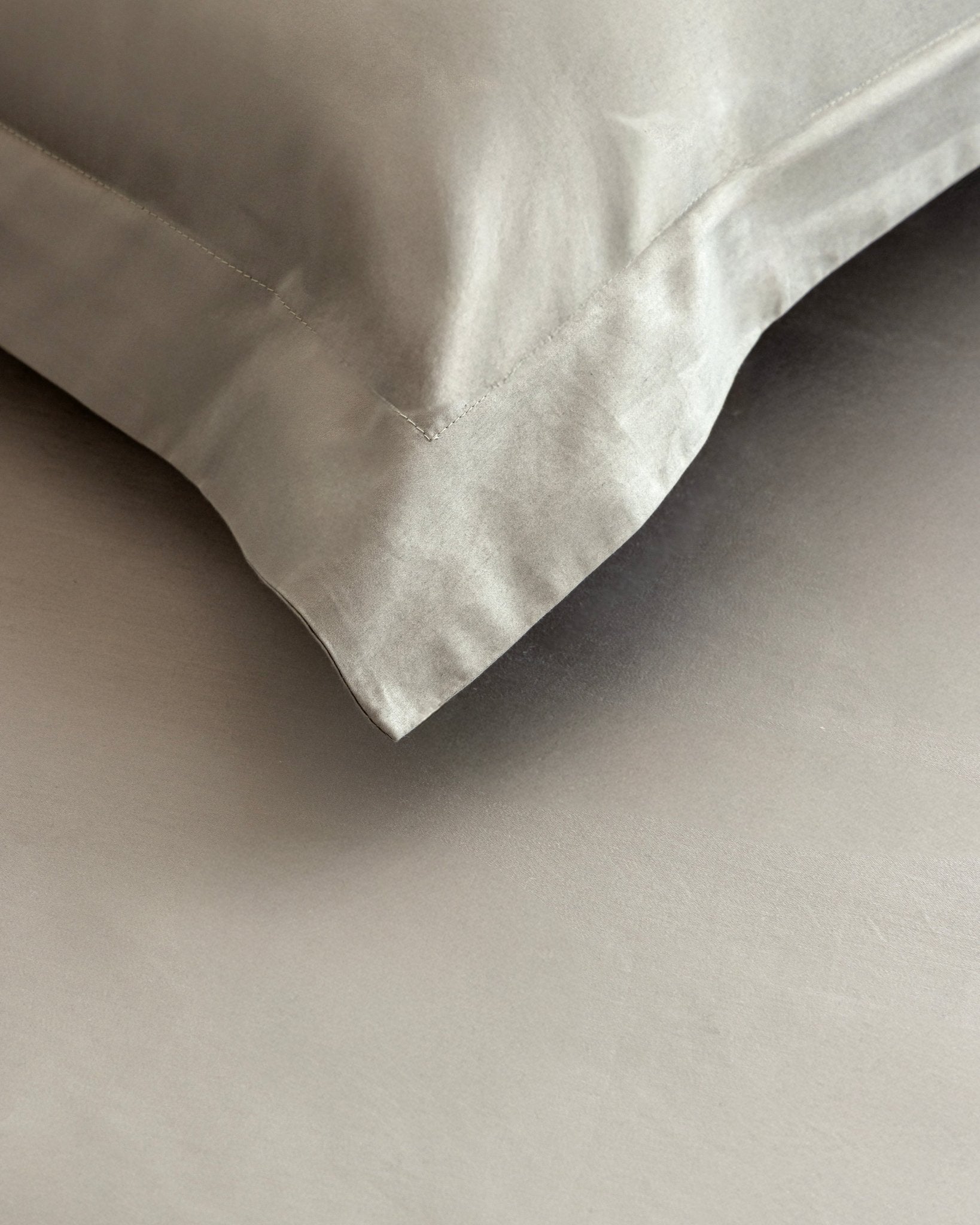 Quintessential Flat Sheet Pebble Green - Texaura
