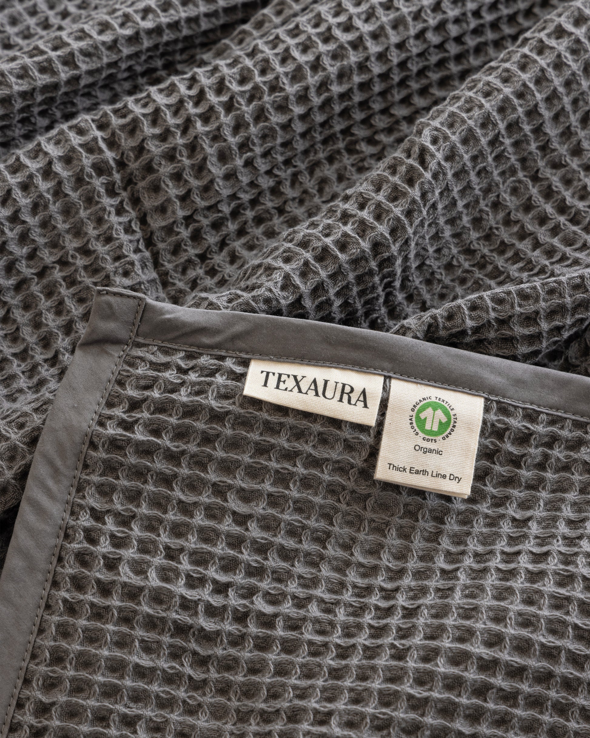 Organic Quintessential Throw - Texaura 